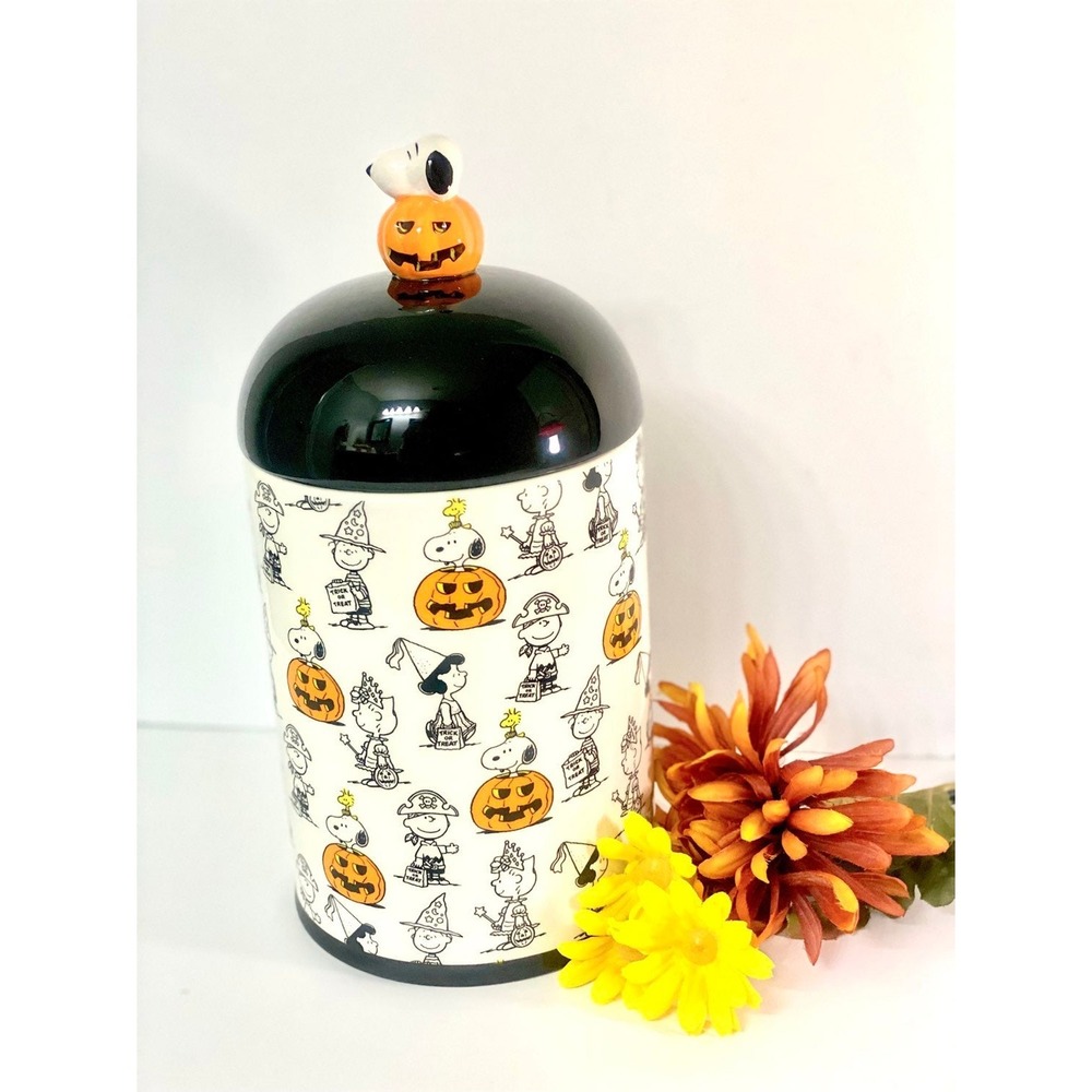Peanuts Snoopy Halloween Ceramic Cookie Jar Canister Fall Kitchen Decor 11in